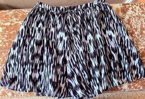 ARMANI EXCHANGE A/X Mini Skirt Women Sz 4 Pleated Lined Safari Back Zip